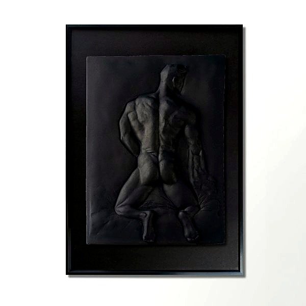 KNEELING DOWN male form wall reliefs by MASOMA