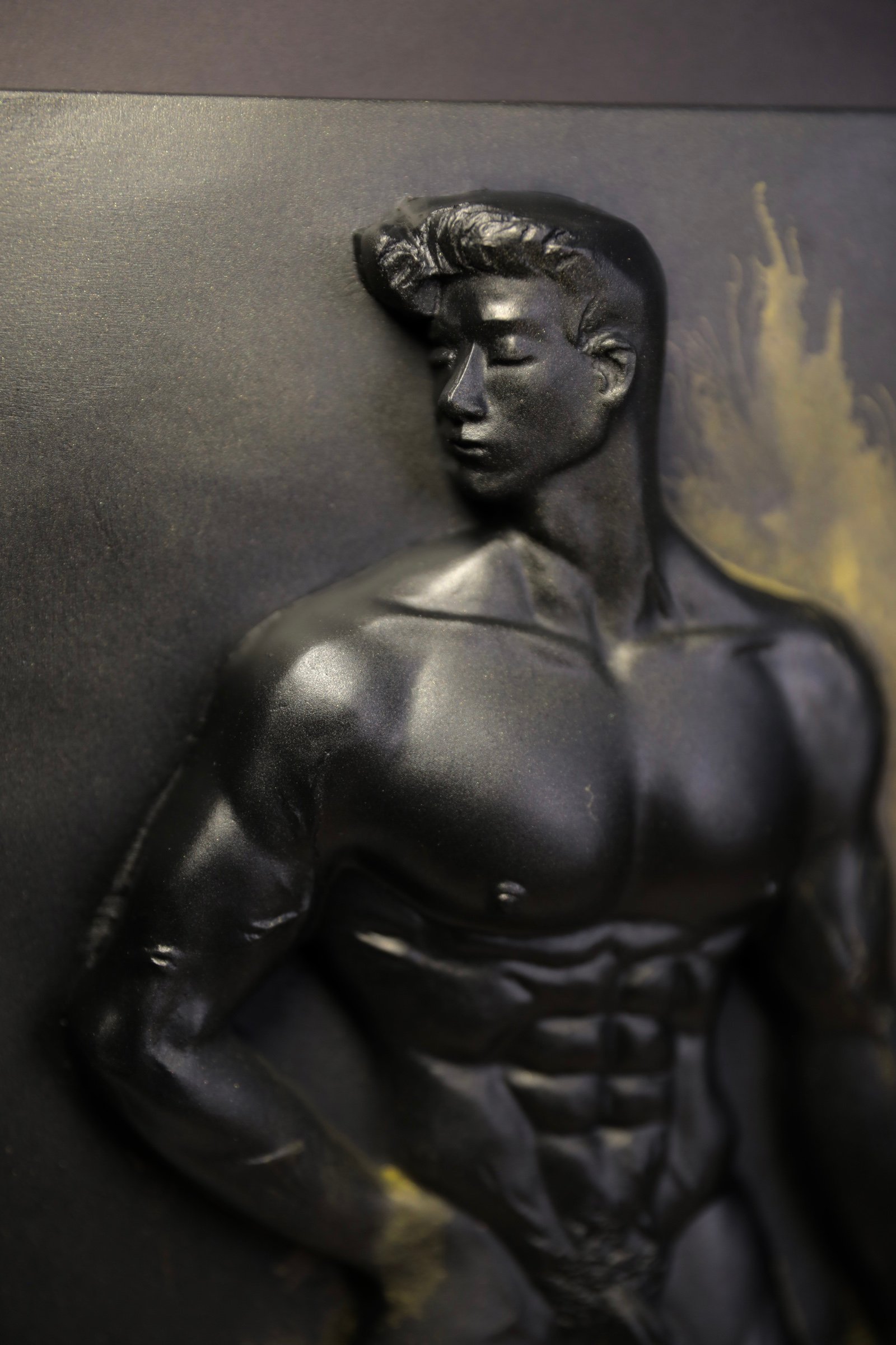 Detail view of Quiet Dominion Gold Splash resin sculpture