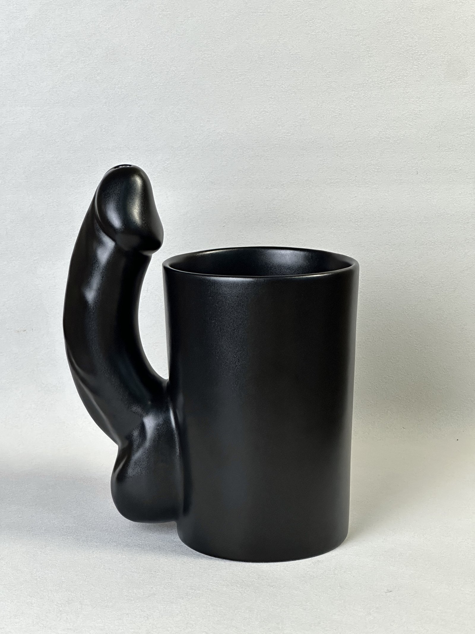 Take Hold Black ceramic sculpture by MASOMA